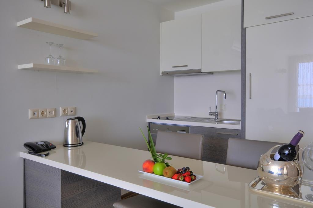 Delmar Suites & Residence Cesme Bagian luar foto